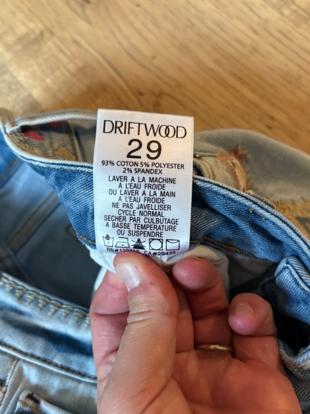 Driftwood Jackie High Rise Jeans Women's 29 Blue Embroidered Aztec Boho Western - Picture 5 of 11